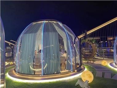 4 persones Clear Geodesic Glamping Igloo Bubble Dome House
